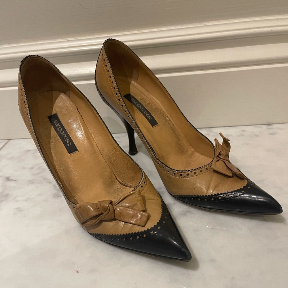 Sergio Rossi Tan and Black Leather Heels with Bow